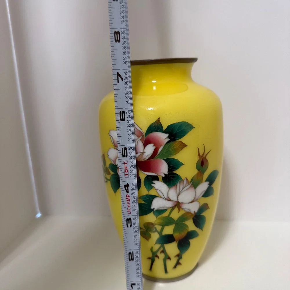 Vintage Japan‎ Cloisonne Yellow Enamel Floral Rose Vase 7.25 Inch Showa Era